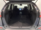リアシートを倒すと、ラゲッジスペースを広くお使いいただけます!