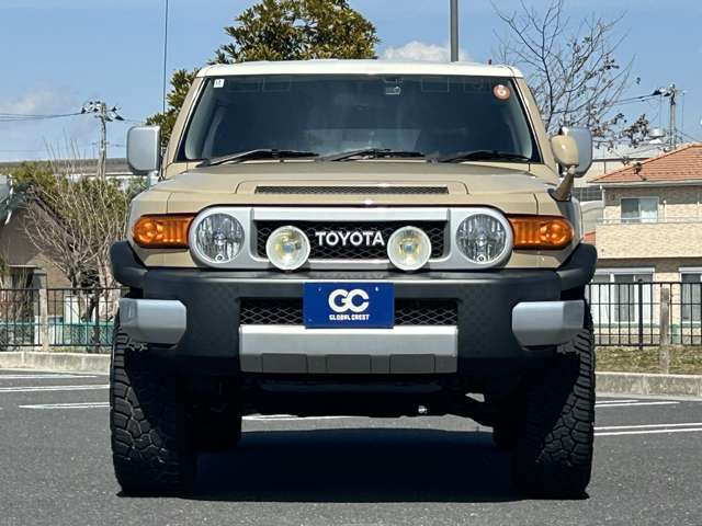 トヨタ FJクルーザー 4.0 カラーパッケージ 4WD リフトアップ