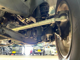 お車を安心してお乗りいただく為には、足回りの定期点検が欠かせません。サービスサポート(有償保証)では無料点検もご提供しており、安心のカーライフをお過ごしいただけるサポート体制が整っています。
