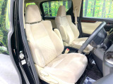 運転席シート廻りは使用感も少なく、良好な状態となっています。丁寧に使われていたことがよくわかりますね。