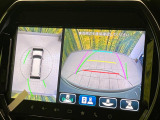【全方位モニター用カメラ】専用のカメラにより、上から見下ろしたような視点で360度クルマの周囲を確認することができます☆死角部分も確認しやすく、狭い場所での切り返しや駐車もスムーズに行えます。