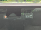 【ドライブレコーダー】ドライブレコーダー装備!走行中はもちろん、あおり運転や事故に遭遇した際、映像で記録し、万一のリスクに備えます。※記録用SDカードはお客様ご自身でご準備いただく必要があります。