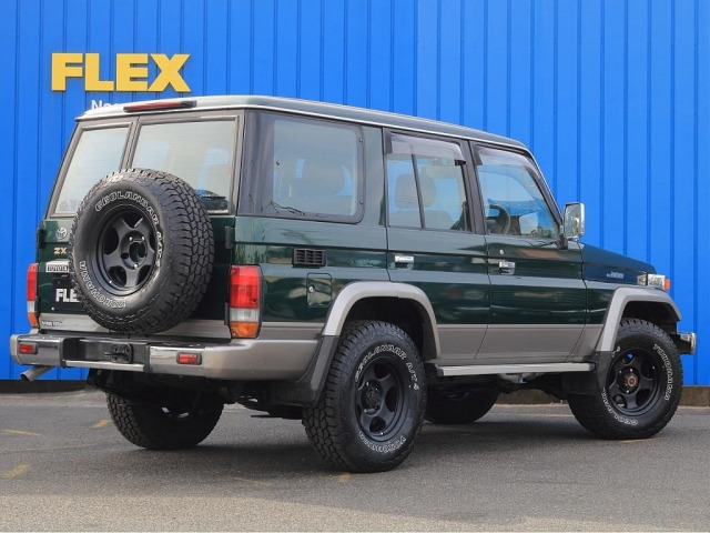 トヨタ ランドクルーザー70 4.2 ZX ディーゼル 4WD の中古車詳細