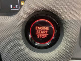 ワンプッシュでエンジンのスタート、ストップが出来て便利です。