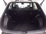 広々としたラゲージスペースを備えています。大きなものや長さのある荷物もしっかりと積み込めます。