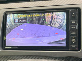 【バックカメラ】駐車時に後方がリアルタイム映像で確認できます。大型商業施設や立体駐車場での駐車時や、夜間のバック時に大活躍!運転スキルに関わらず、今や必須となった装備のひとつです!