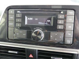 純正CD/AM/FMオーディオを装備しています。