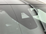 【衝突被害軽減ブレーキ】衝突軽減ブレーキ付き♪誤操作で万が一、前方の車に衝突しそうになった際に自動でブレーキが作動し衝突の被害を軽減します!