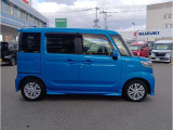 コンパクトな車で小回りがいいです☆運転しやすいです!