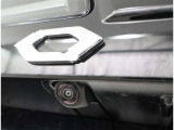 バックカメラが付いているので後方確認が非常にしやすいです。今や運転初心者も熟練者も必須装備!ついていて損はないですね♪