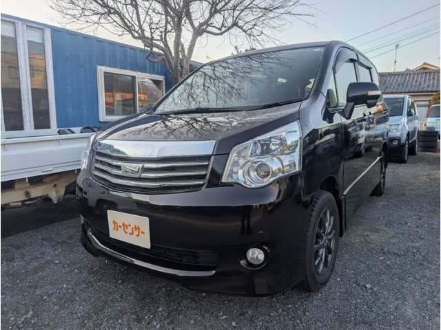 ノア 2.0 X Gエディション 4WD 