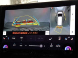 バックガイドモニターを装備しています、車庫入れもラクラクです。パノラミックビューモニターを搭載しています、上からの画像も表示されます。