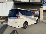 左斜め後方からの画像です。