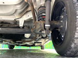 お車を安心してお乗りいただく為には、足回りの定期点検が欠かせません。サービスサポート(有償保証)では無料点検もご提供しており、安心のカーライフをお過ごしいただけるサポート体制が整っています。