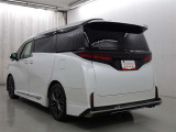 沢山乗れるのがこの車の魅力!2台で移動しないと・・・なんて時もこの車なら1台で!大活躍です♪