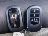 便利なスマートキー2個付きです。