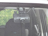 【ドライブレコーダー】ドライブレコーダー装備!走行中はもちろん、あおり運転や事故に遭遇した際、映像で記録し、万一のリスクに備えます。※記録用SDカードはお客様ご自身でご準備いただく必要があります。