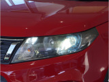 【ヘッドライト】省電力で長寿命の明るく運転しやすいLEDヘッドランプです。明るく照らすので暗い夜道からお客様を守ってくれます。お近くのスズキ自販島根までお越しください。