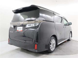 クルマの状態を徹底検査して公開!中古車は1台ずつコンディションが違います。トヨタでは中古車の総合評価や内外装の状態などをひと目で分かるよう、プロの検査員が実施した車両検査証明書をご用意しています。