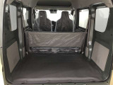 シートアレンジが多彩で、荷物の大小に応じてスペースを変えられる便利なお車です!