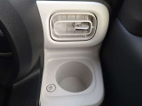 運転席側カップホルダー ヒータつき