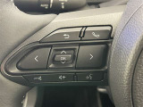 ステアリングスイッチ装備!運転しながら手元でオーディオの操作などができます。