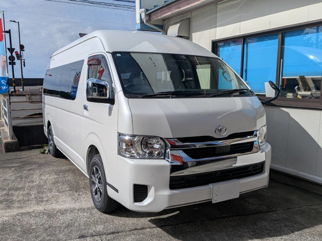 トヨタ ハイエース 