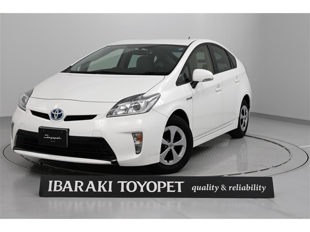 プリウス 1.8 S （DAA-ZVW30）