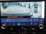 バックカメラ付きで運転が苦手な方の車庫入れもラクラクです。後方の死角部分がモニターに映し出されるので安全性もアップ!