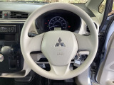 操作しやすいステアリングホイールです!
