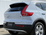 ◆バック/万が一を考え、安全性を重視する方に選ばれているVOLVO車。ドアを開閉するとその重み・厚みに驚くはず