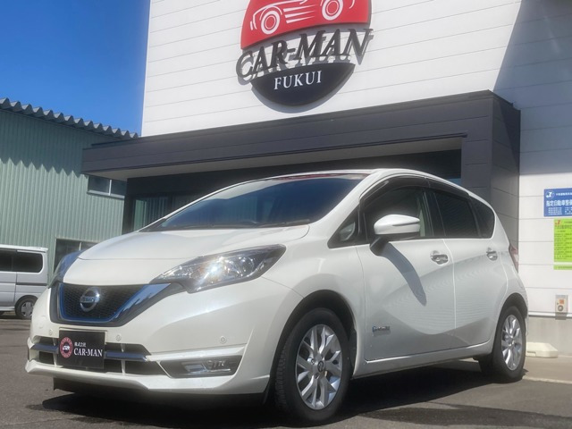 ノート 1.2 e-POWER メダリスト FOUR 4WD 