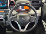 ステアリングも使用感が少なく、きれいな状態となっております♪
