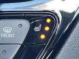 運転席と助手席にシートヒーターが付いてます。冬の寒いときでも直ぐにポカポカ。