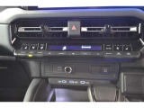 運転席・助手席シートヒーター/シートベンチレーション装備。 寒い日にはぬくもりを伝え、暑い日には冷涼感をもたらしてくれます。より快適な運転を(^O^)/