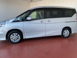 ドアバイザー付の車両です