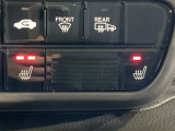 運転席&助手席シートヒーター付で、寒い日も快適です。