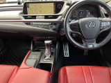 レクサス認定中古車ならではの美しいシートは、乗るたびに上質な快適さを提供します。
