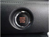 ポケットやバッグからキーを出さずにスマートに乗り込め、ボタンプッシュでおしゃれにエンジンスタートです。盗難防止イモビライザーも装備で安心です!