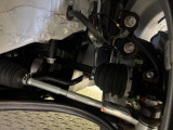 お車を安心してお乗りいただく為には、足回りの定期点検が欠かせません。サービスサポート(有償保証)では無料点検もご提供しており、安心のカーライフをお過ごしいただけるサポート体制が整っています。
