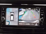 ★アラウンドビューモニター装備ですので、バックや縦列駐車の際に上から見た映像があなたを安心サポート!一度使ったらやめられない!