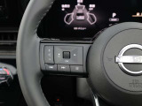 便利なステアリングスイッチ装備です。