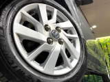 【純正14インチアルミホイール】外観にマッチした純正アルミホイールを装着しております。各種社外アルミホイールや、スタッドレスタイヤも取扱いしております。是非ご相談ください♪