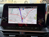 日産純正メモリーナビ。操作も簡単なタッチパネルです。