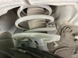 お車を安心してお乗りいただく為には、足回りの定期点検が欠かせません。サービスサポート(有償保証)では無料点検もご提供しており、安心のカーライフをお過ごしいただけるサポート体制が整っています。