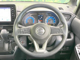 ステアリングも使用感が少なく、きれいな状態となっております♪