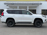 ランドクルーザープラド 2.7 TX Lパッケージ マットブラック エディション 4WD 