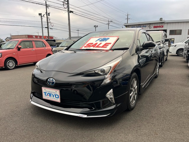 プリウス 1.8 S セーフティ プラス 