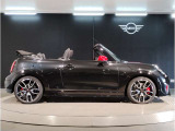 【MINI認定中古車】MINIのご購入はぜひMINI正規ディーラーで!メーカー基準の納車前点検整備を全車実施。規定整備を実施された車両にのみ付帯出来る全国保証。