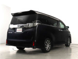 当店では、厳選された車両のみ展示しております。アルファード・ヴェルファイアに特化した専門店ならではの豊富な在庫の中から、お気に入りの一台をお探しください!